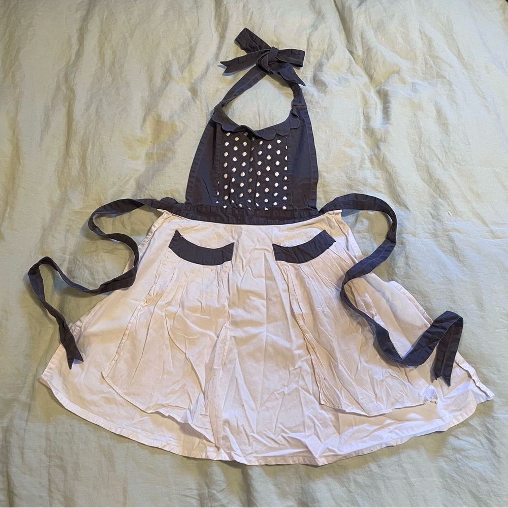 Anthropologie Grey and White Apron